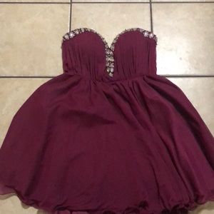Purple dress size 7